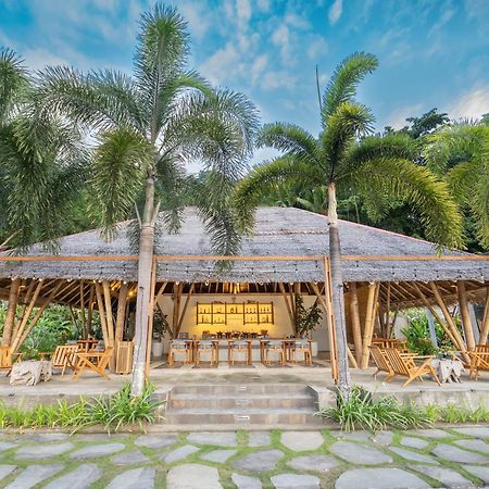 D'Lagoon Dive Resort Bitung Kültér fotó